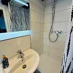 Loft Fluss Blick 아파트 *